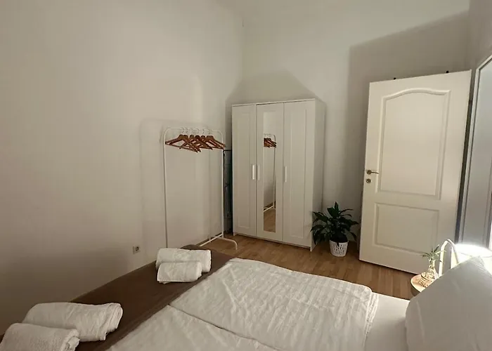 Viennese Nest *